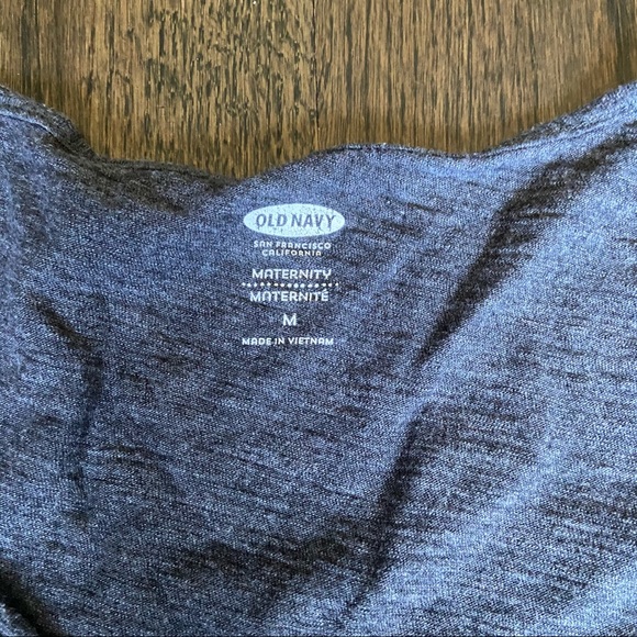 SHIPS FREE 🚚Maternity Shirt Lot! 9 Shirts! - Picture 7 of 16